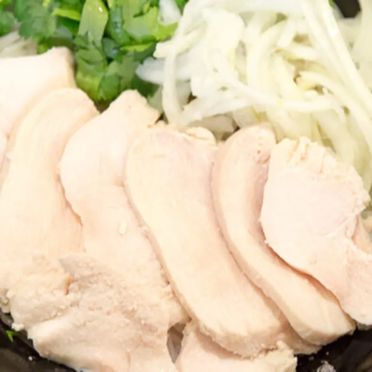 Takeout Delights: Vietnamese and Asian Fusion Cuisine
