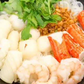 9. Seafood Noodle